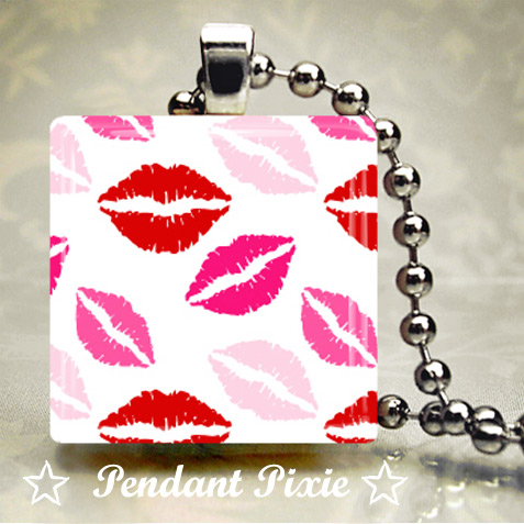 Kiss Kiss Lips Pattern Scrabble Pendants Kiss Kiss Lips Pattern Scrabble Pendants