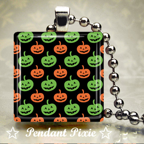 Pumpkins Galore Halloween Pendant Pumpkins Galore Halloween Pendant